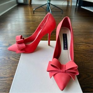 Steve Madden suede coral pumps with bow size 5